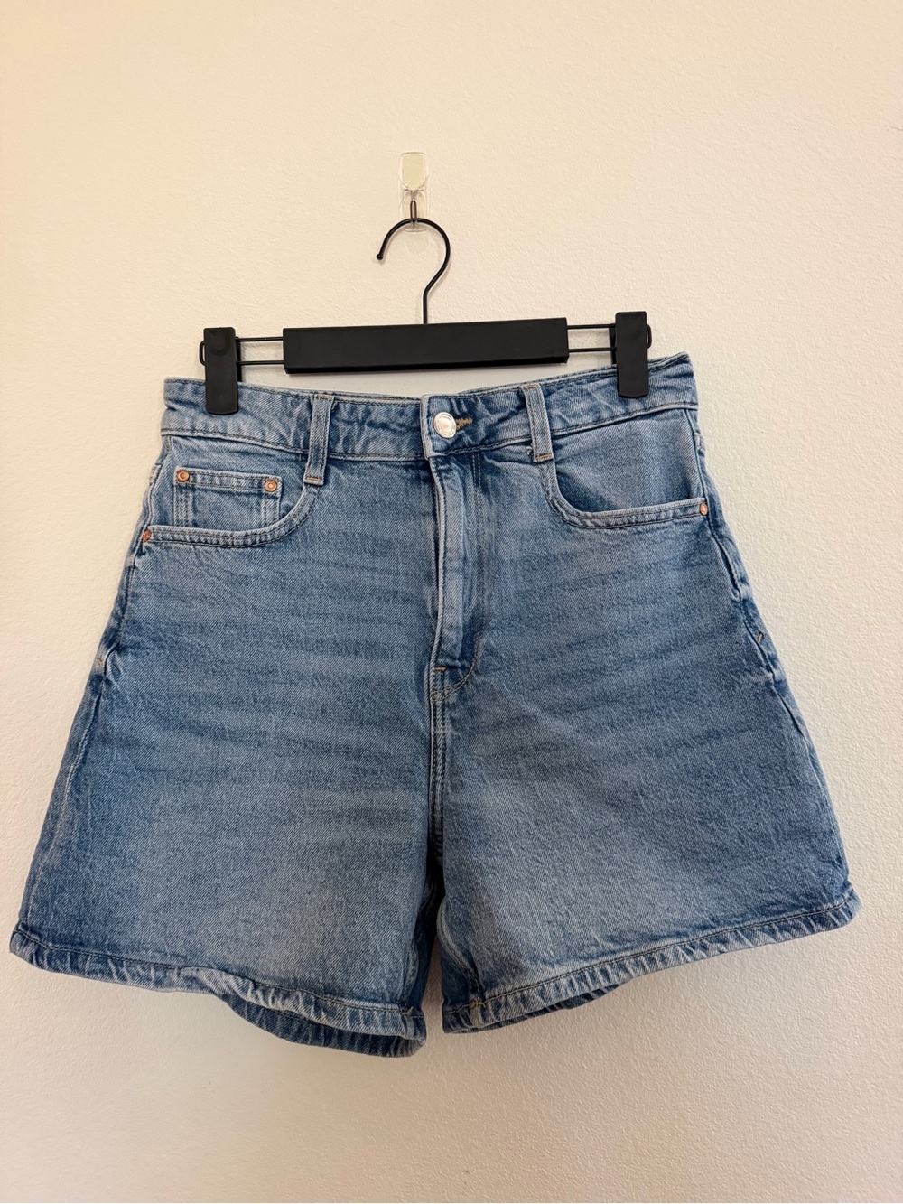 Zara High-waisted Mom Fit Shorts
